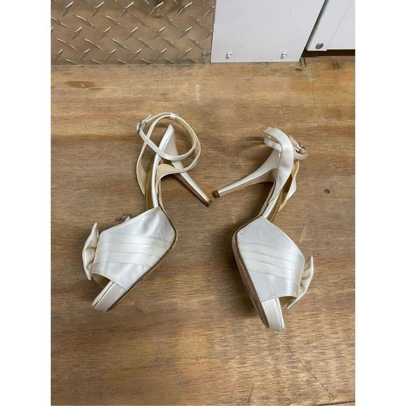 Kate Spade Wedding Madison Slingback Formal Heels Ivory Pumps, Sz 8, MP $298 - Picture 7 of 10